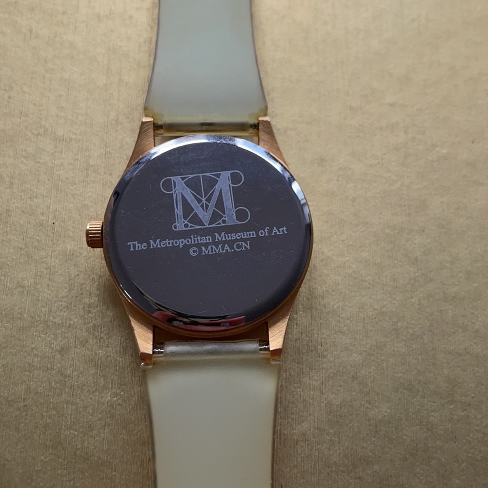 Metropolitan Museum of Art butterfly floral watch - Picture 4 of 5